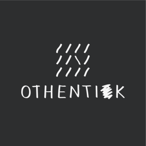 Logo Othentik (fond noir, écriture blanche)